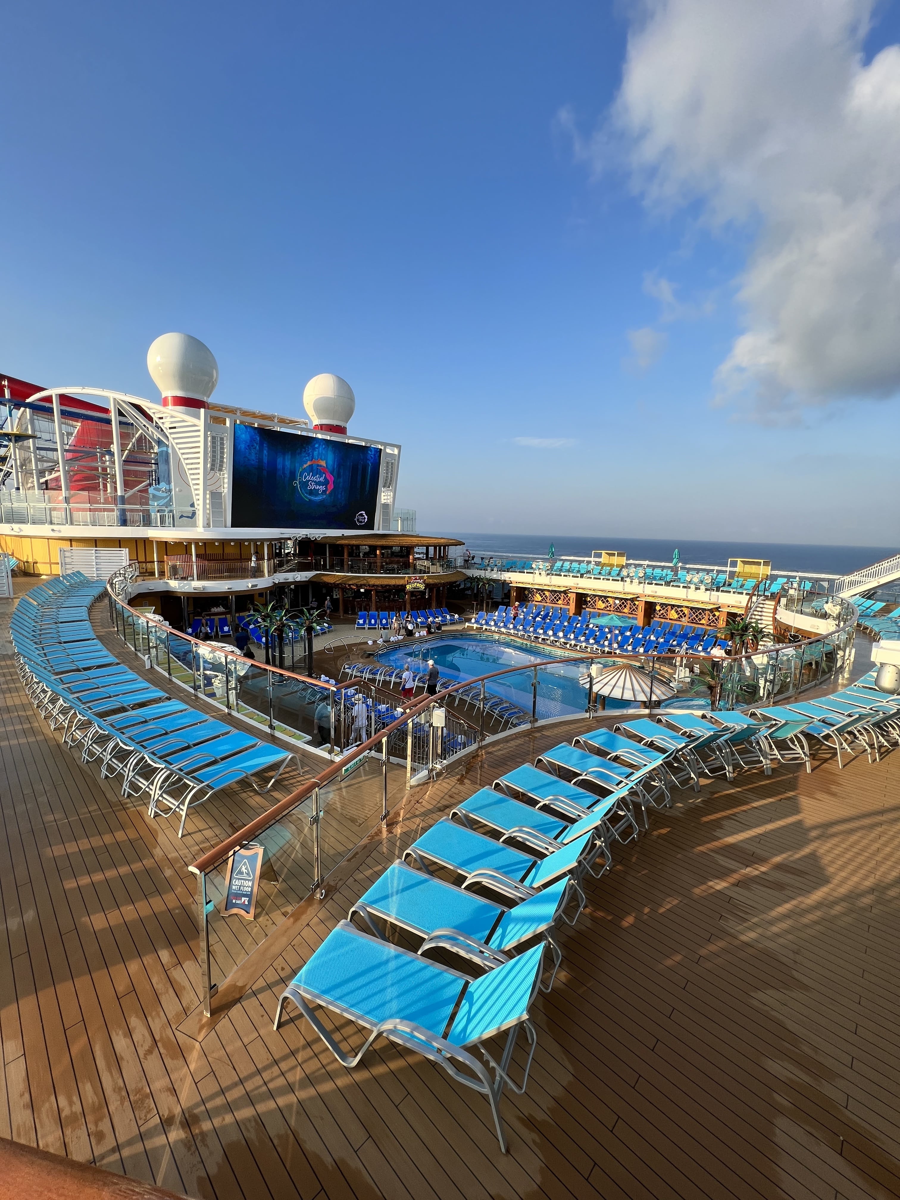 cruise pool